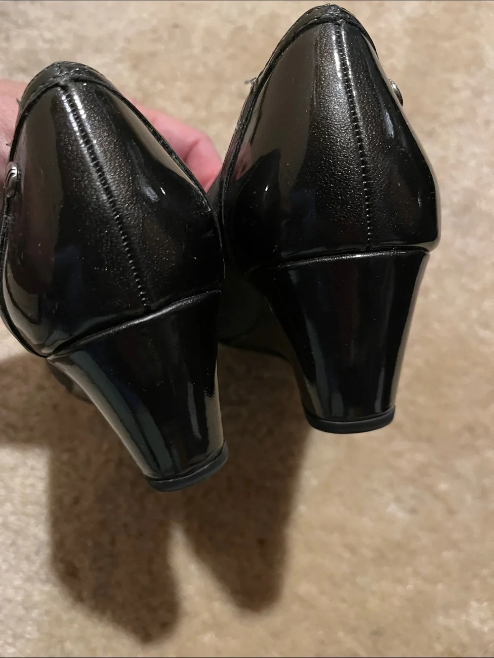 Life Stride soft support, charcoal gray Cap-Toe Ballet wedge heels Glossy Trim